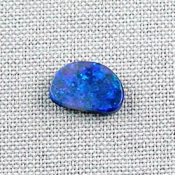 blauer black opal edelstein opal australien zertifikat online kaufen OM00001 1