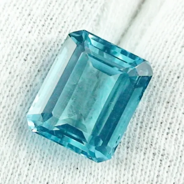 ES00535 1 blautopas in london blue top topaz edelsteine sicher online bestellen