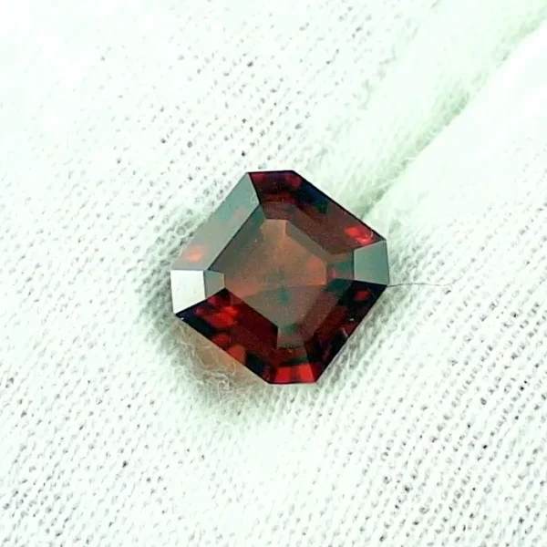 ES00549 1 top gem granat garnet edelsteine sicher online kaufen