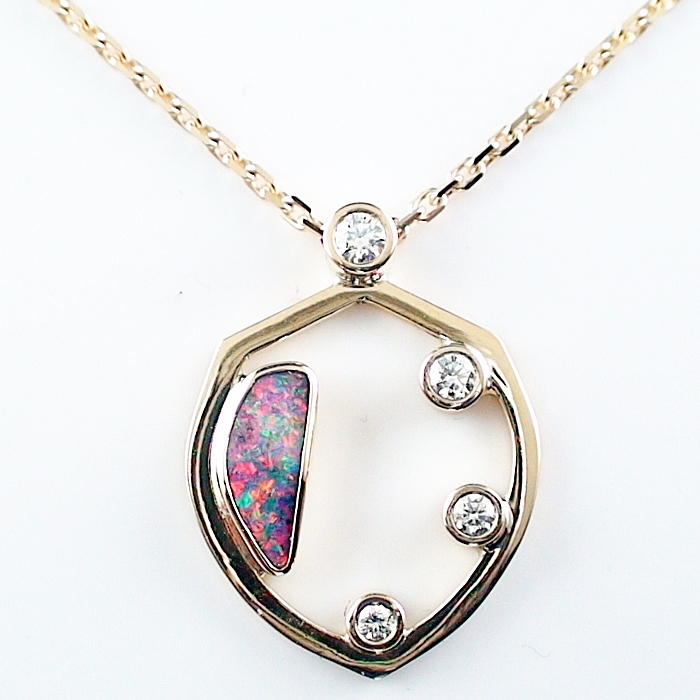 K00061 8 18k gelbgold anhaenger mit top gem boulder opal und diamanten top goldschmuck online