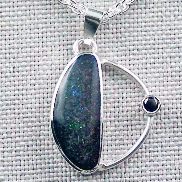 Opalanhänger 1,41 ct Fairy Boulder Opal 935er Silberanhänger mit Diamant