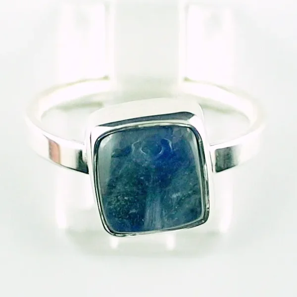 925er Silberring mit 3,71 ct. blauen Mondstein