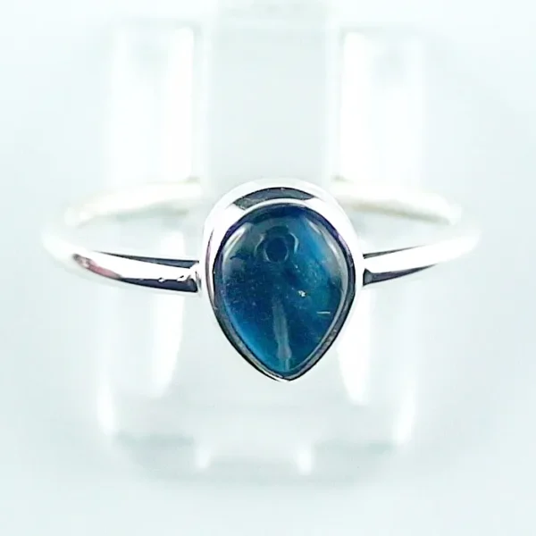 925er Silberring mit 1,17 ct. blauen Mondstein