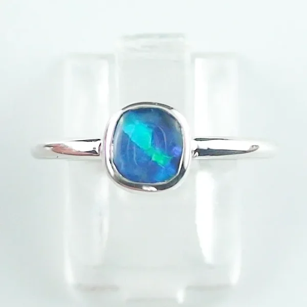 Opalring aus 935er Silber mit 0,49 ct. Blau Grünem Black Opal