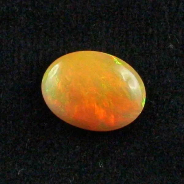 6,64 ct Welo Opal Multicolor Cabochon Edelstein