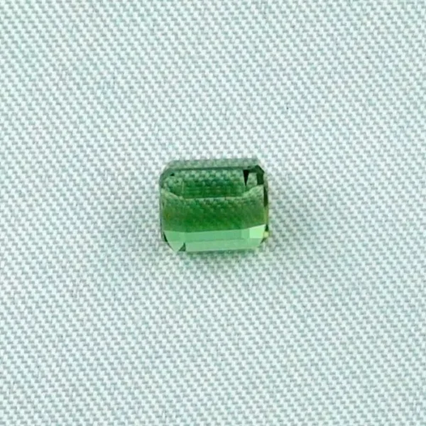 1,44 ct Turmalin Grüner Verdelith Octagon Schliff Tourmalin