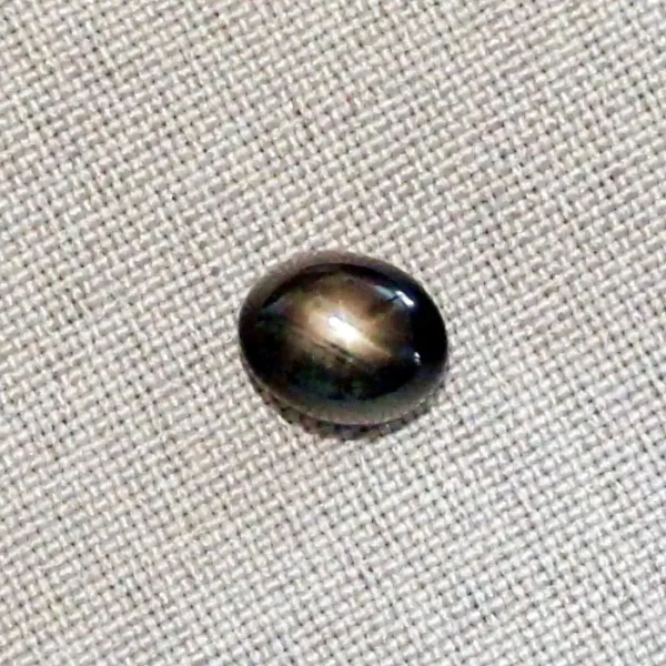 5,67 ct schwarzer Sternsaphir Edelstein Cabochon-Schliff