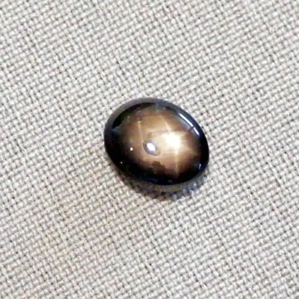 7,44 ct schwarzer Sternsaphir Edelstein Cabochon-Schliff