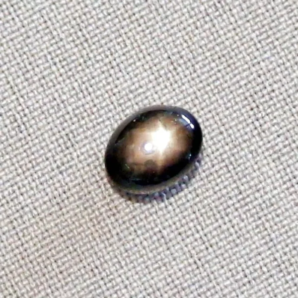 7,50 ct schwarzer Sternsaphir Edelstein Cabochon-Schliff