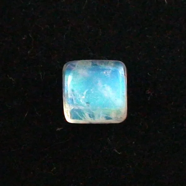 5,34 ct Mondstein mit  Blautönen - Blauer Heilstein mit Zertifikat