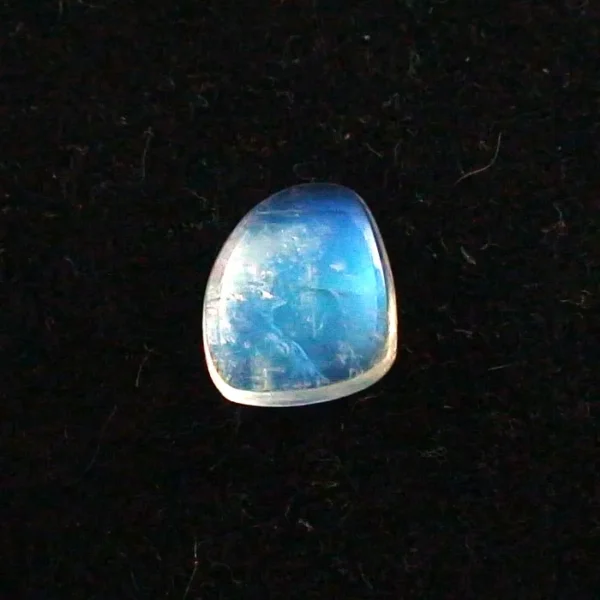 4,49 ct Mondstein mit  Blautönen - Blauer Heilstein mit Zertifikat