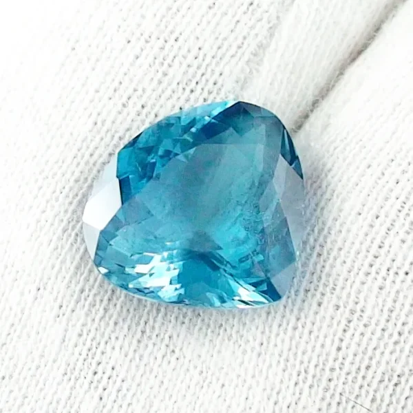 9,26 ct Blautopas london blue Fancy Tropfen Schliff Topas Edelstein